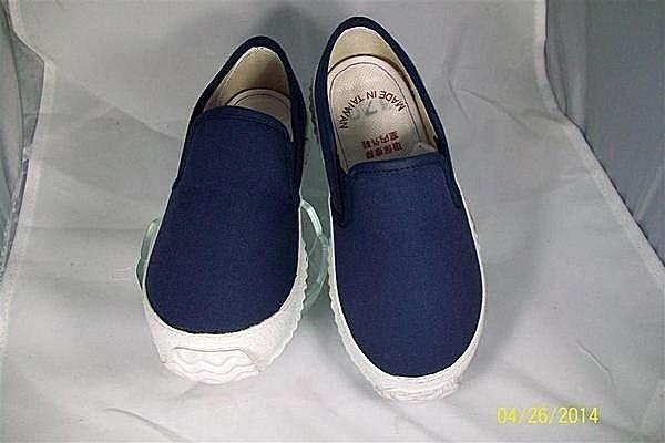 [低價出清]MIT台灣製造 幼稚園室內鞋懶人鞋安親班男童鞋女童鞋學生鞋學童鞋便鞋親子鞋帆布鞋 MM1