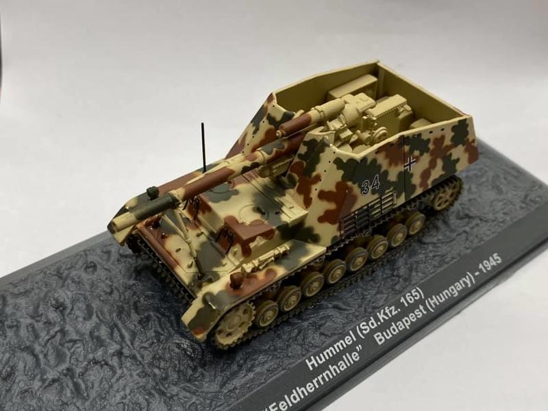 德軍 大黃蜂 Hummel 坦克 比例1/72 部分合金 完成品