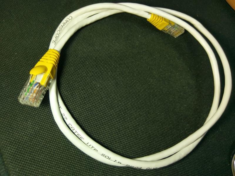 「手工」AMP水晶頭 COMMSCOPE CAT.5E網路線 白色1米
