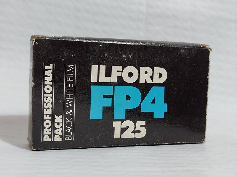 限84841-ms購買 ILFORD FP4 120黑白底片 與 My Tone 相紙顯像劑