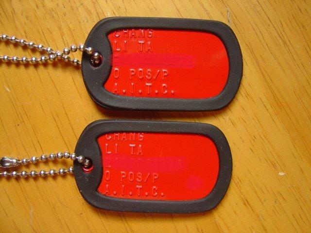真正 現役 美軍 公發 不鏽鋼材質 紅色 醫療的警惕 兵籍牌 兵籍名牌Dog Tag 狗牌