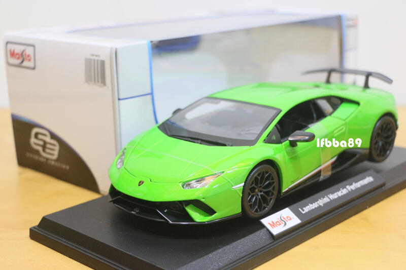 Lamborghini Huracan Performante 1/18 Maisto - Modèle Réduit Vert - Neuf