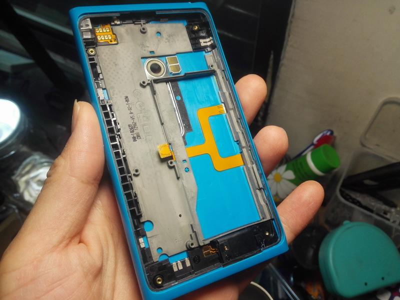  Nokia Lumia 900  藍色原廠拆機外殼(約八成五新)   北市中山國中可面交