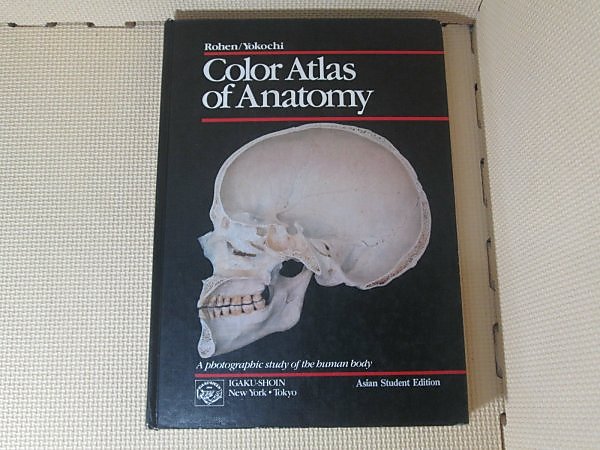 Youbook你書}7成7新《Color atlas of anatomy: A photographic study of the human body》1983版_0896400778_19''0716 