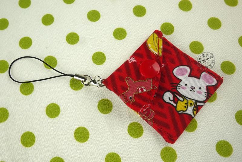 【寶貝童玩天地】【HO46-7】布紅包袋 新年紅包袋 迷你紅包袋吊飾 - 可愛老鼠 紅底