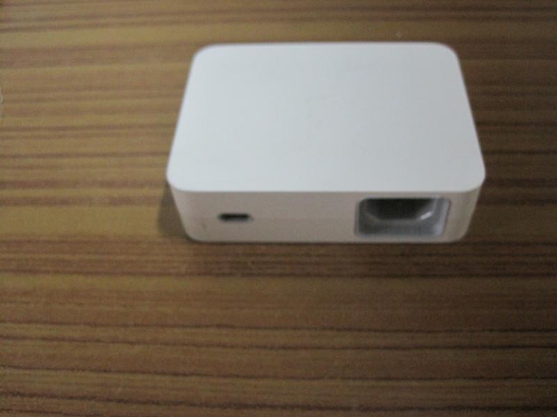 Apple Mac A1096 Cinema Display 65w Power Adapter。