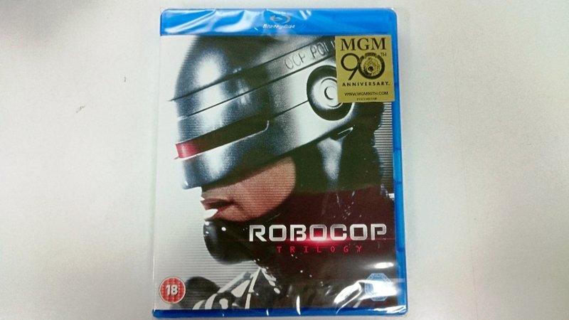 毛毛小舖--藍光BD 機器戰警三部曲 Robocop Trilogy 4K Remasterd套裝版(中文字幕)