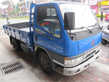 MITSUBISHI CANTER 3.5頓 堅達賺錢中古貨車