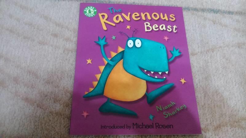 《Share a story,the ravenous beast book》│九成新