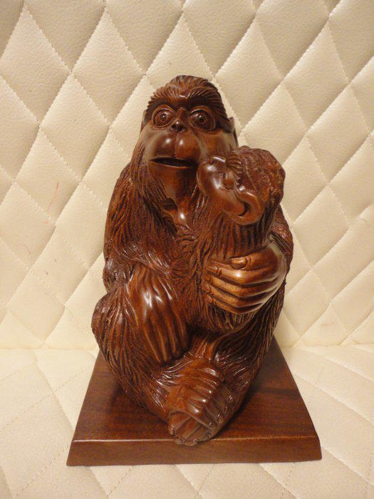 手工木雕刻擺飾品/母猴/猴子