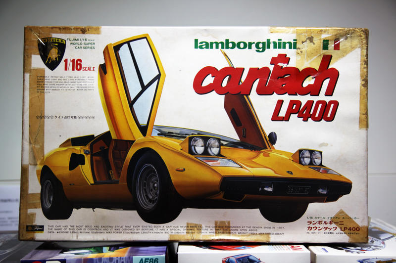 (行家)(絕版現貨含運) 1/16 Fujimi Lamborghini Countach LP400 林寶堅尼