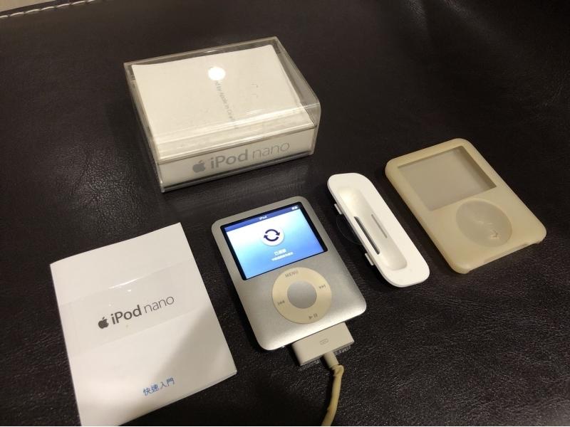 Apple iPod Nano 三代 4GB 銀色 (非1元)