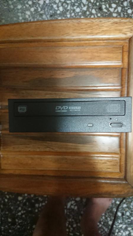 acer Aspire M3450 拆下來的內接式DVD燒錄機 SATA 二手極新 幾乎沒用過