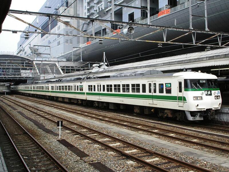 玩具共和國] TOMIX 98733 JR 117-300系近郊電車（福知山色）セット（6