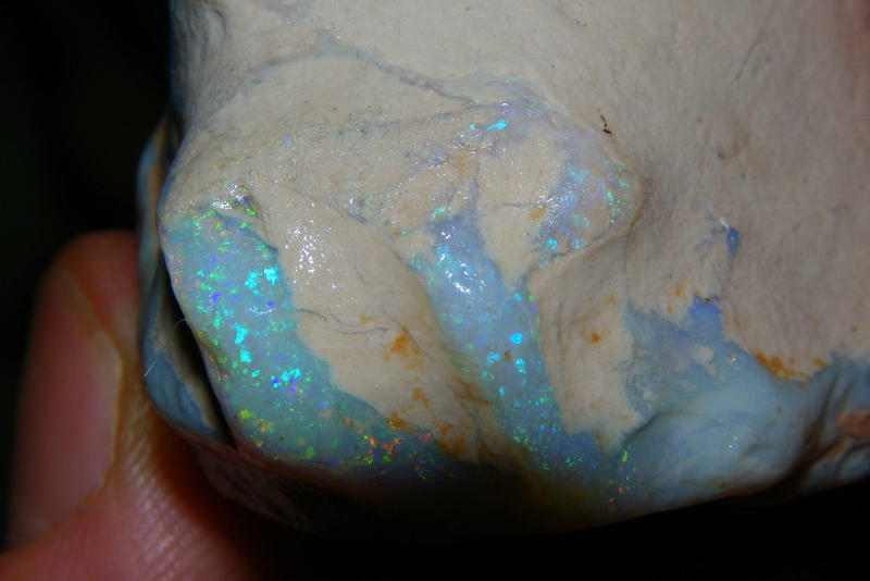 蛋白石[J2604-5336-132]+310.0 cts 100％天然無燒 不規則藍色等火閃色 水晶/化石蛋白石