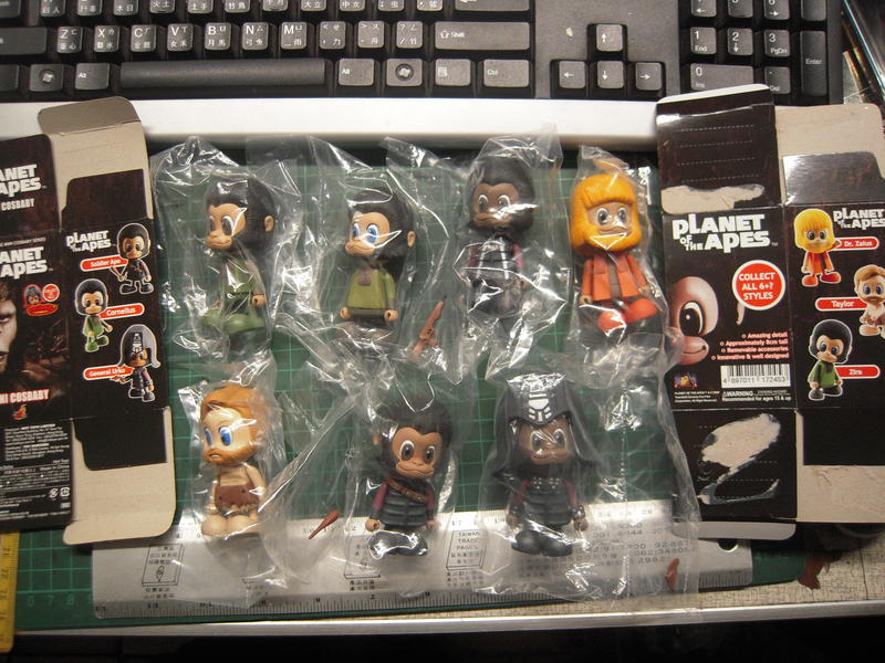 hot toys MINI Cosbaby PLANET OF THE APES 決戰猩球 人猿一套 7隻(含特別版)