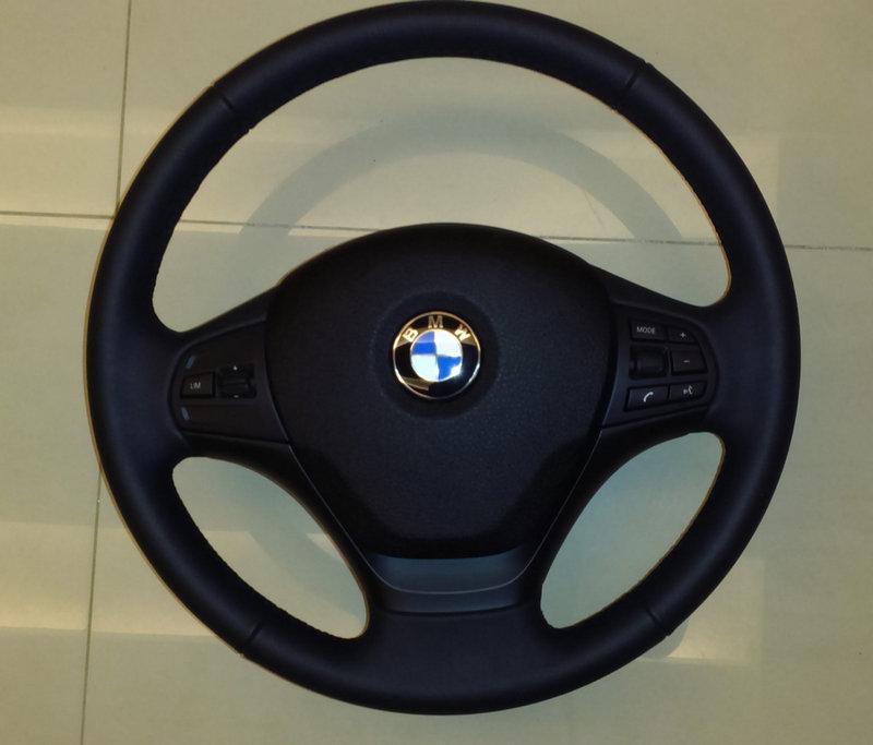 BMW F10 F20 F30 方向盤 (含安全氣囊)