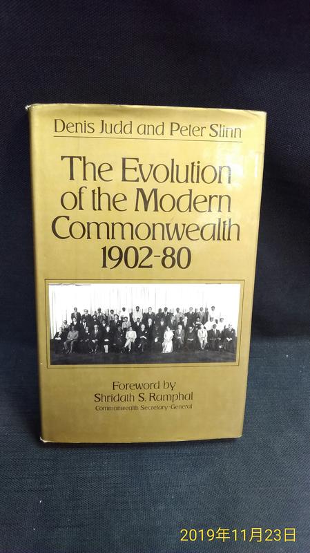 古今書廊《the evolution of the modern commonwealth 1902-80》