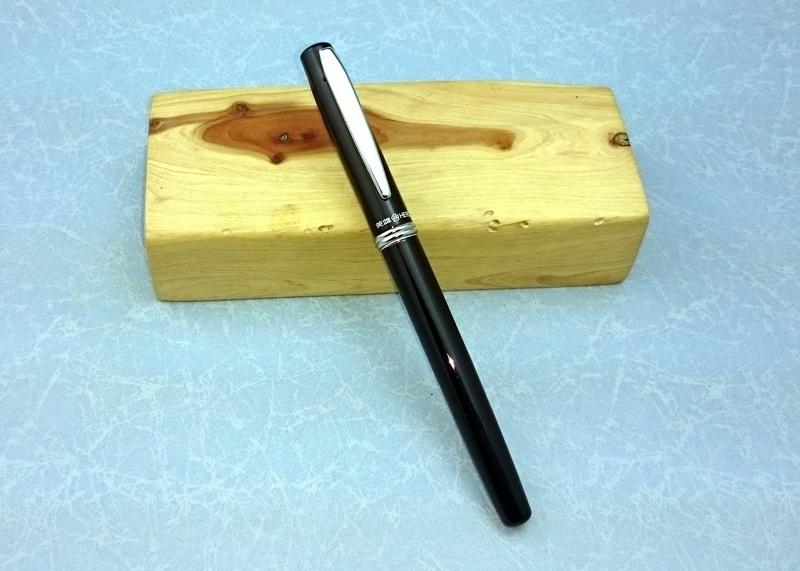 馬克的店 - 中國優質鋼筆英雄253A書法尖美工烤漆鋼筆--亮黑