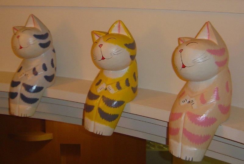 木頭製小貓咪收藏擺飾