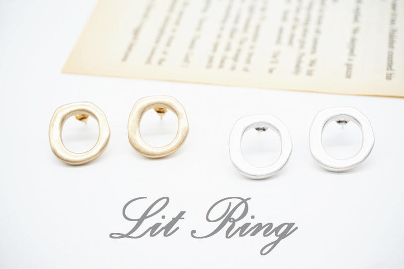 【Lit Ring】簡約霧面圈圈耳環│耳針／耳夾 金色 銀色 極簡風 鏤空 圓圈 圓形 耳夾 夾式耳環 飾品 首飾