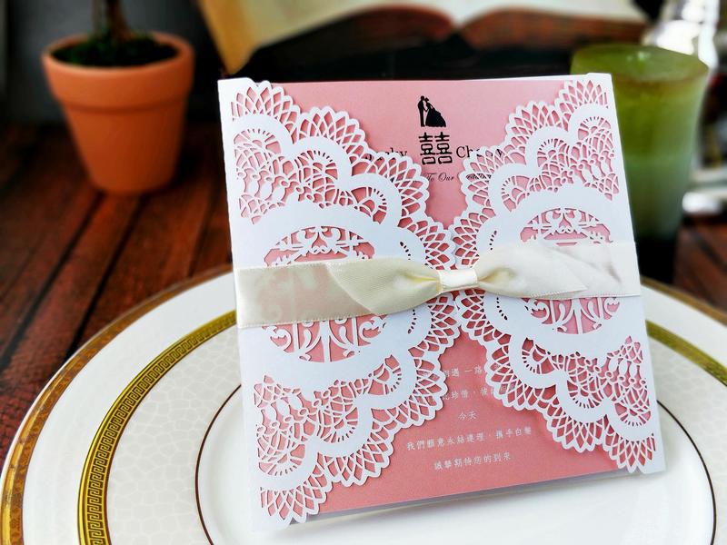 『潘朵菈精緻婚卡』影像設計喜帖‧鏤空雕刻24元喜帖系列‧喜帖編號：WD-8052-粉紅