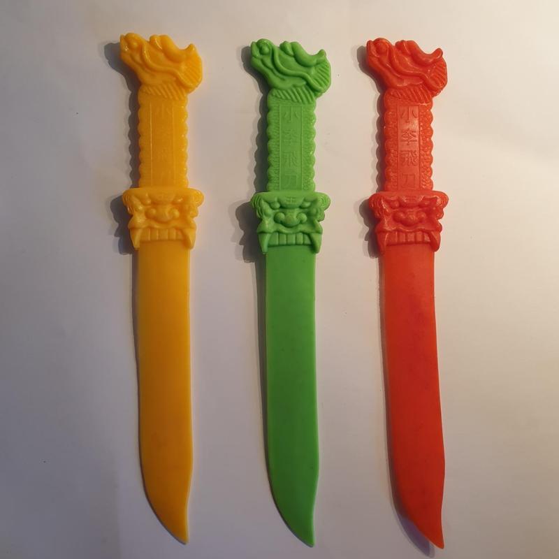 早期 懷舊 童玩 小李飛刀 玩具(單售，綠)