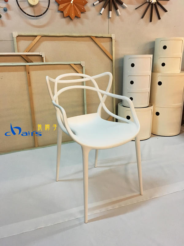【挑椅子】北歐風 Master Chair 餐椅/戶外椅。白色。(復刻版) 570