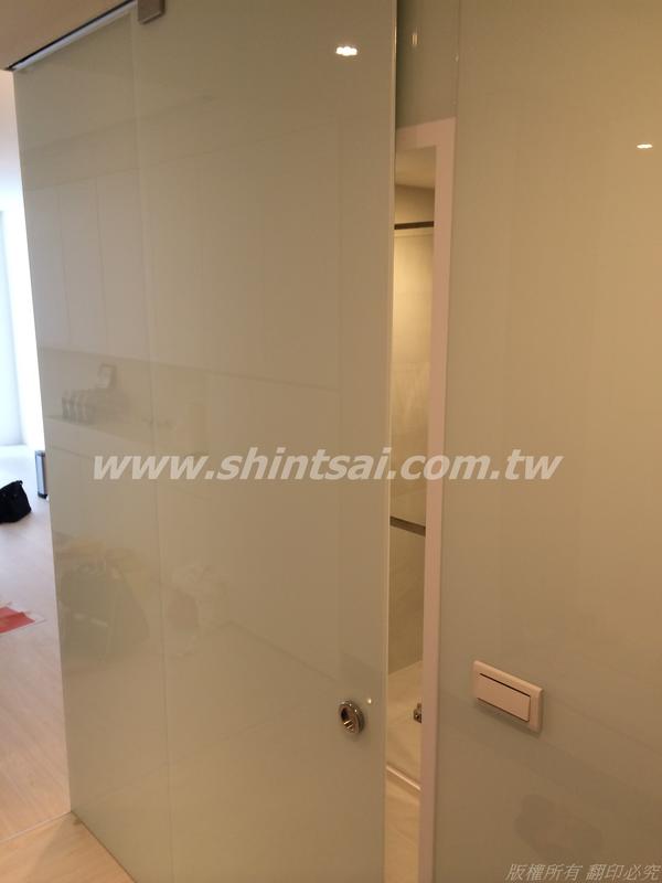 Shintsai玻璃 淋浴間 淋浴拉門 玻璃門 品質優乾溼分離 無框五角式淋浴拉門 含丈量  限地區含安裝
