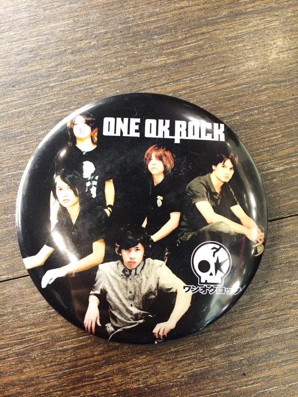 【小間搖滾】One Ok Rock☆日本進口Rock搖滾 超大別針 日搖 硬核