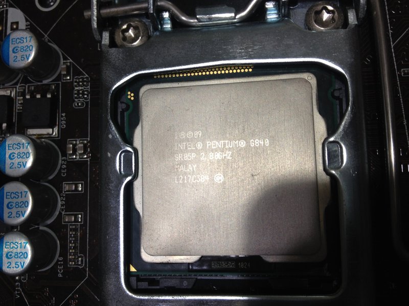 Intel Pentium G870 LGA 1155 CPU 3.1GHz 正式版  (i3-2100參考 )