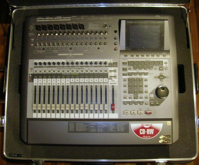 Roland 數位錄音座 VS-2480CD
