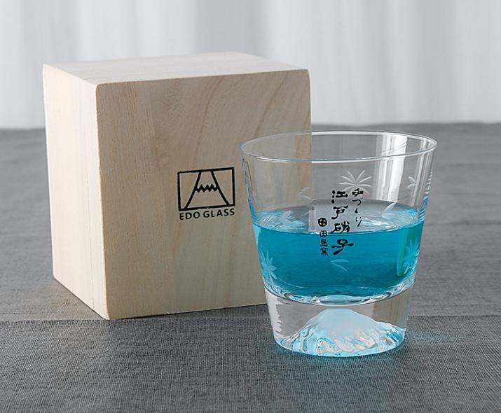 富士山杯 木盒包裝 變色雪山杯 酒杯 威士忌杯