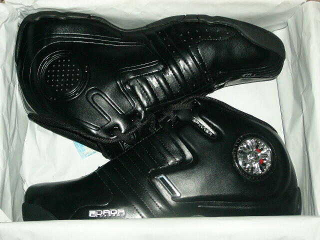 缺貨全新籃球鞋DADA SPINNER 車輪鞋風火輪10.5號Latrell Sprewell