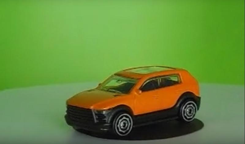 SUV亮橘色稀有車種全景透明天窗大燈 大寬輪胎底盤凹凸立體模仿真車質感(非火柴盒 風火輪)