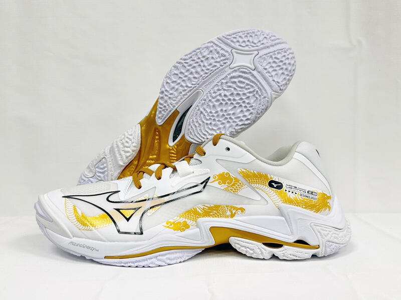 MIZUNO 美津濃龍年限定排球鞋WAVE LIGHTNING Z8 避震止滑V1GA240059 