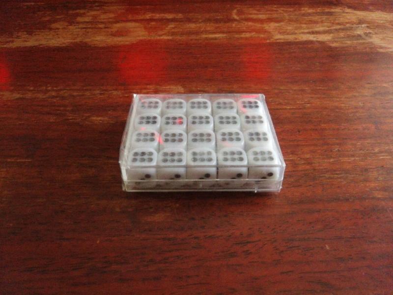 賭具 遊戲 骰子 1.2公分 (含骰子盒)
