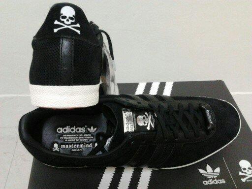 Mastermind japan x adidas gazelle outlet og