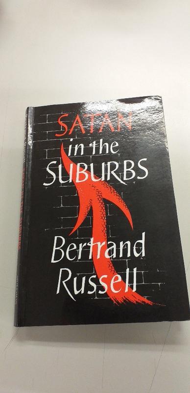 Satan in the suburbs,《郊區的撒旦》，諾貝爾文學獎得主羅素80歲寫第一本小說。