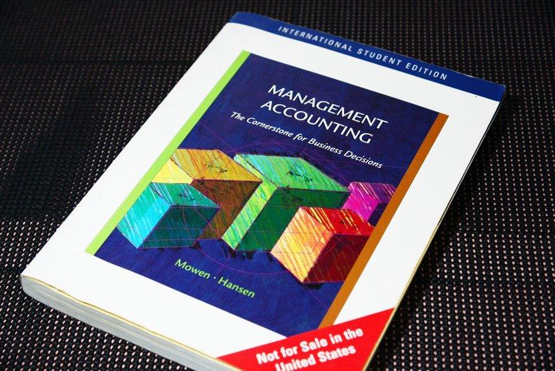 《Management Accounting: The Cornerstone for Business Decisions》ISBN:0324311354│Maryanne M. Mowen│管理會計 | 七成新