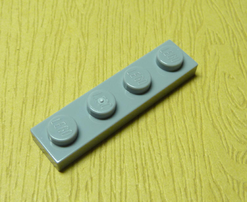 【小荳樂高】LEGO 淺灰色 1x4 薄片/薄板 Plate 3710 4211445
