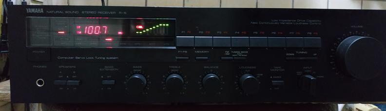 日製 Yamaha R-5 AM-FM Stereo 收音 擴大機