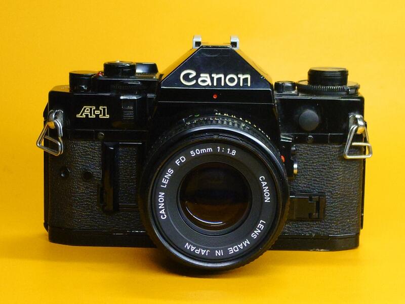 （售出）Canon a-1  +new fd 50mm f1.8 鏡頭 保固一個月 底片相機ae-1,ae-1p可參考