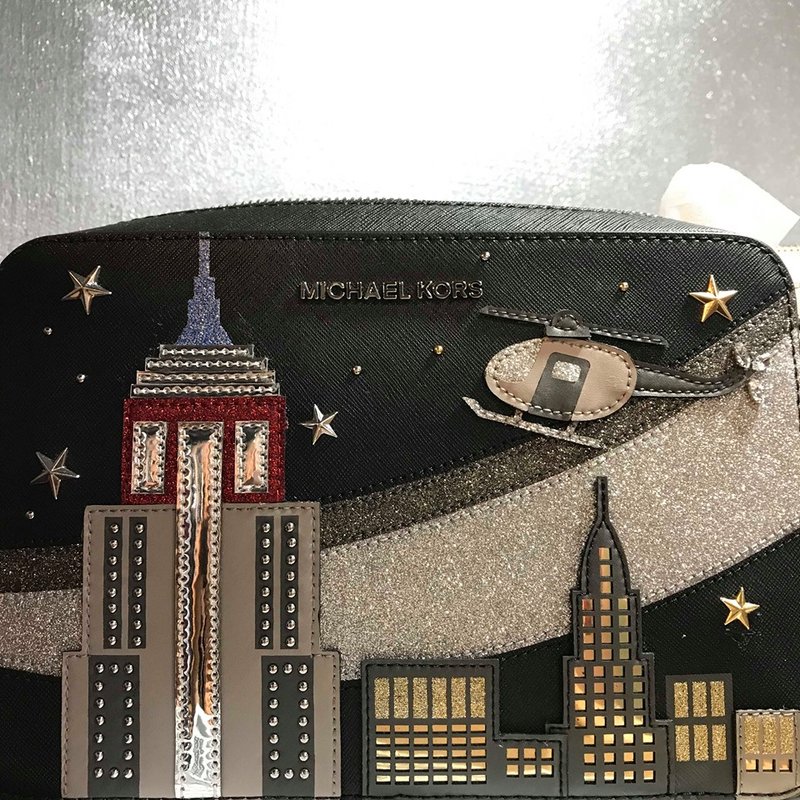 Michael Kors 黑底/粉底 曼哈頓的夜晚 印記圖案