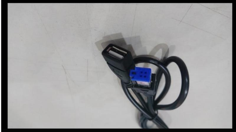 中華菱利 2015年後 1.3 汽車音響主機 歌樂旺 clarion TM-2002a 專用USB線 可播MP3音樂