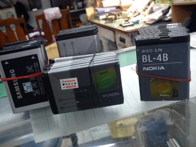 BL4C BL5C BL4B 二手原廠電池  滿500元才出貨