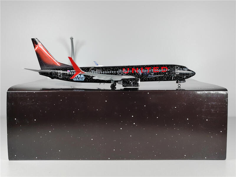 JC Wings 1:200 ユナイテッド B737-800 N36272 FD JC Wings 聯合航空
