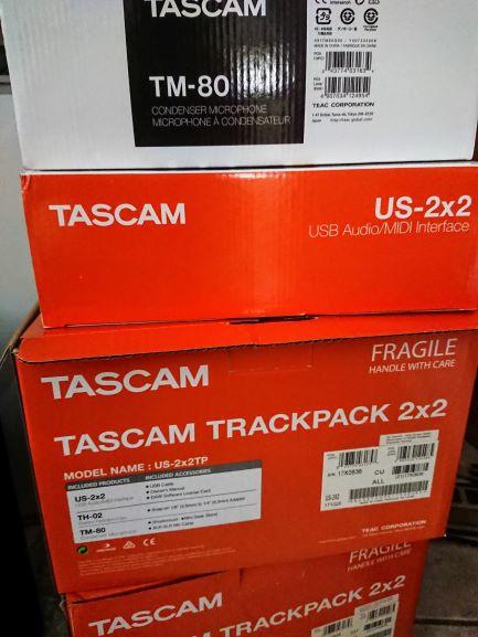 直播 宅錄音套件組 TASCAM Trackpack 2x2 US-2x2