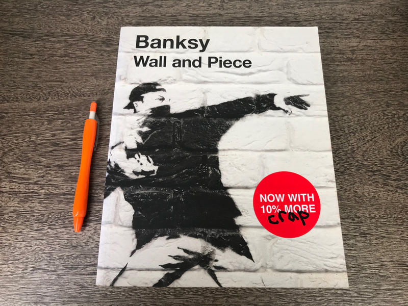 街頭塗鴉教父班克西Banksy Wall and Piece官方唯一授權塗鴉作品集英文版
