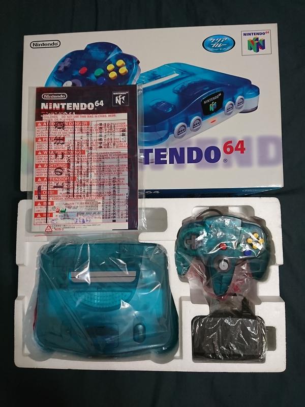 收藏美品 原版任天堂 Nintendo 64 N64 限定透明藍 + 瑪莉歐系列卡匣(64震動版&物語&網球&耀西物語)